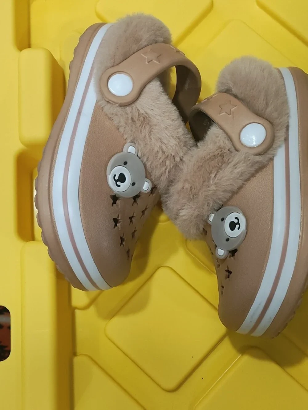 Source Unknown Kids Bear-Accent Fur-Lined Clogs - Tan